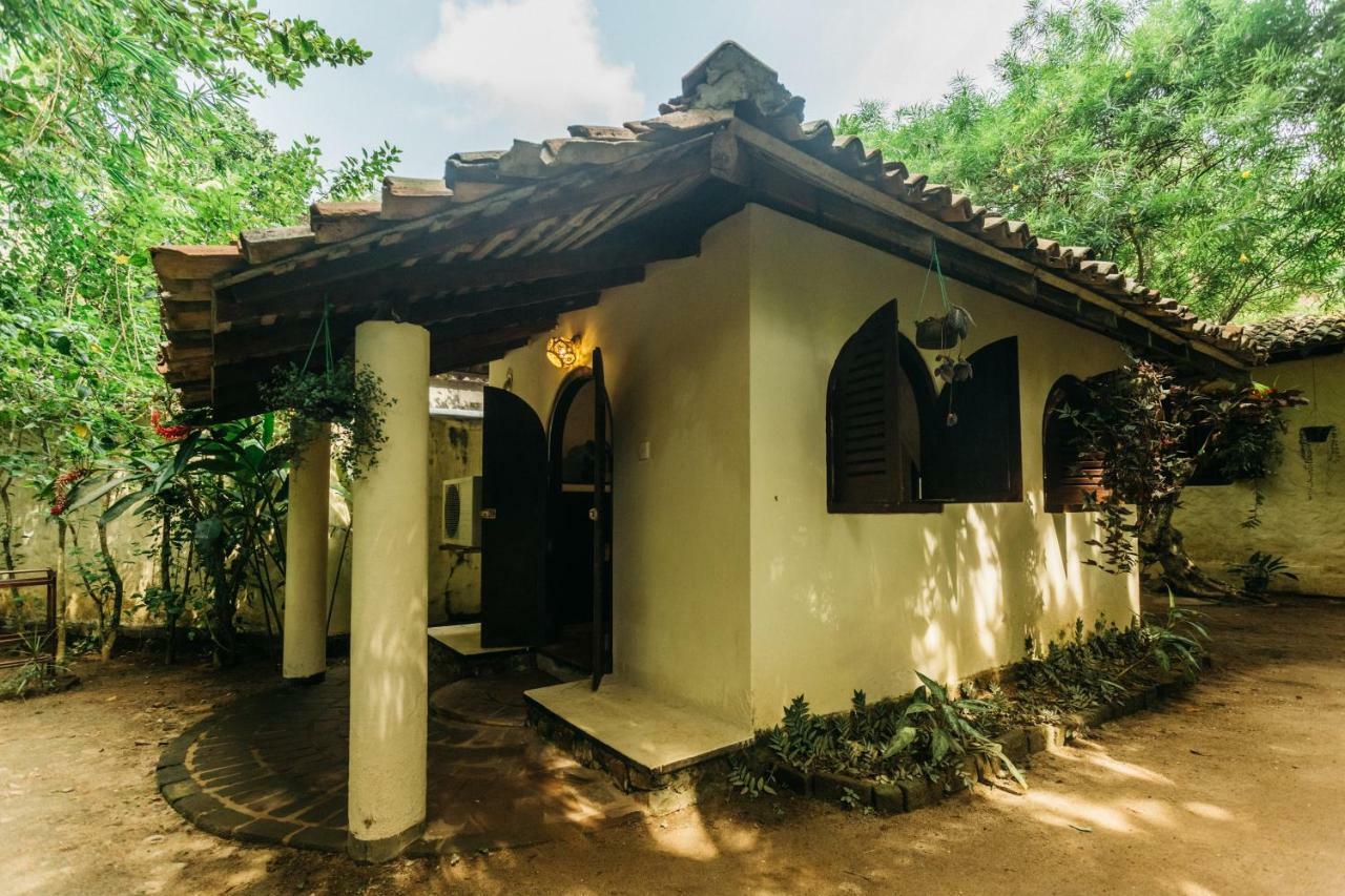 Secret Garden Villa - Унаватуна Екстер'єр фото